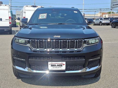 Used 2024 Jeep Grand Cherokee L Limited AWD/4WD image 35