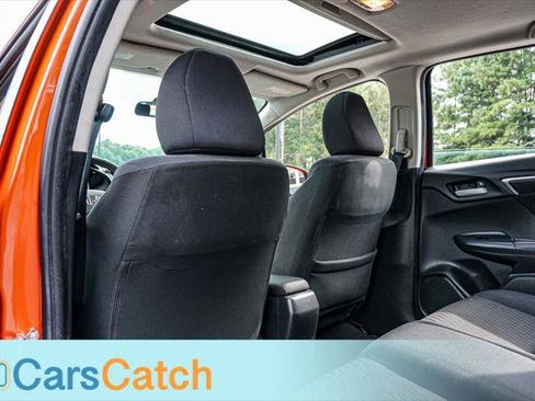 Used 2018 Honda Fit EX image 31