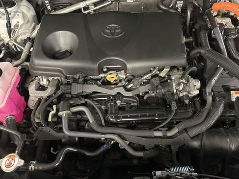 Used 2022 Toyota RAV4 XSE AWD/4WD image 27