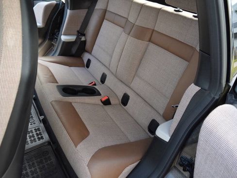 Used 2018 BMW i3 image 44