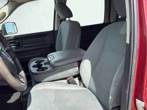 Used 2018 RAM 2500 Tradesman w/ Chrome Appearance Group AWD/4WD image 13