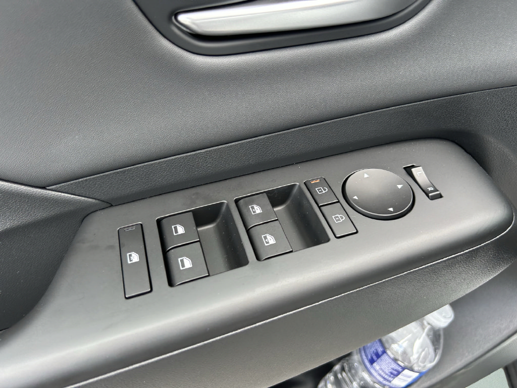 New 2026 Hyundai Kona Limited FWD image 23