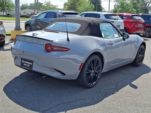 New 2025 MAZDA MX-5 Miata Club w/ Weather Package image 4