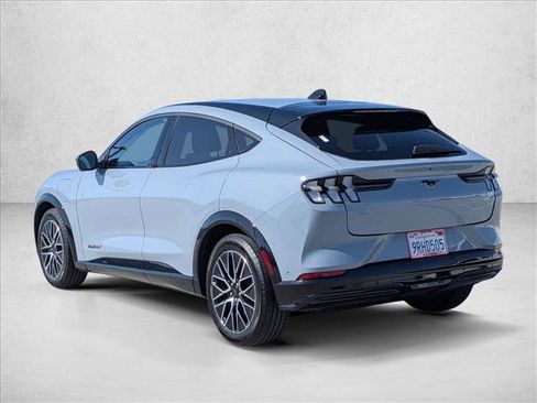 Used 2024 Ford Mustang Mach-E Premium RWD image 8