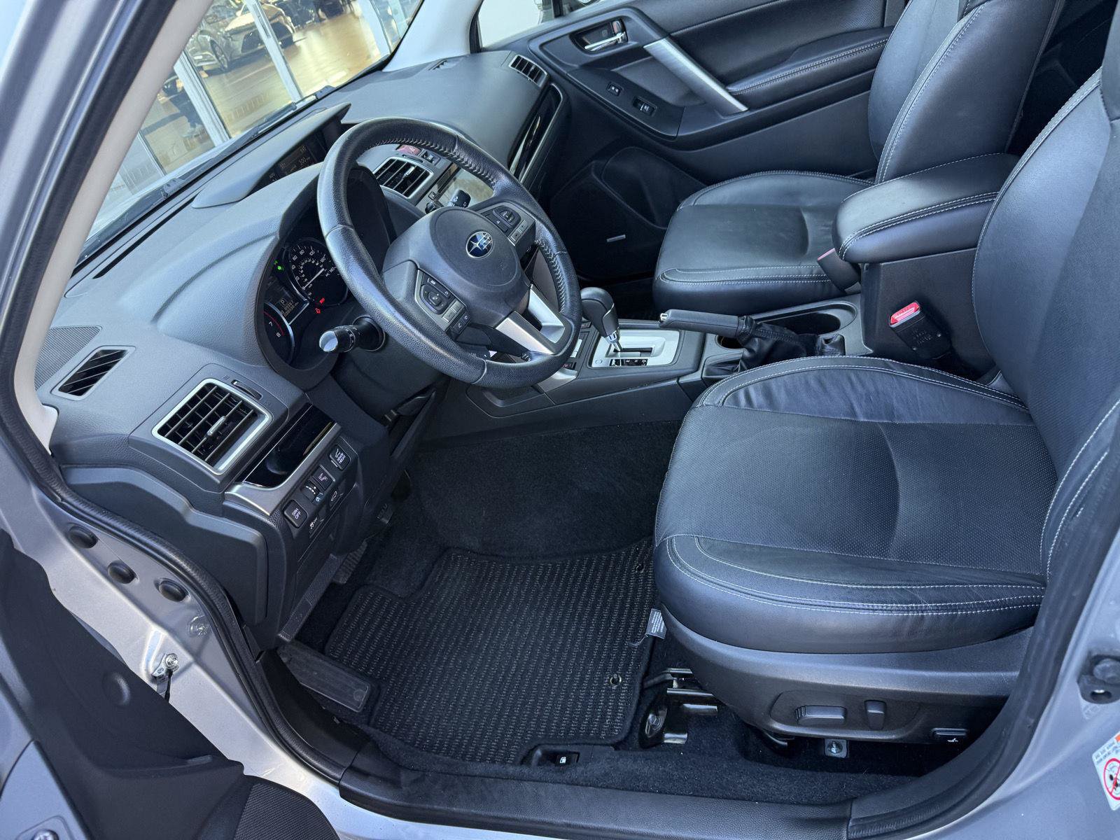Used 2017 Subaru Forester 2.5i Limited AWD/4WD image 11