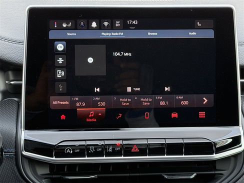 New 2026 Jeep Compass Latitude image 15