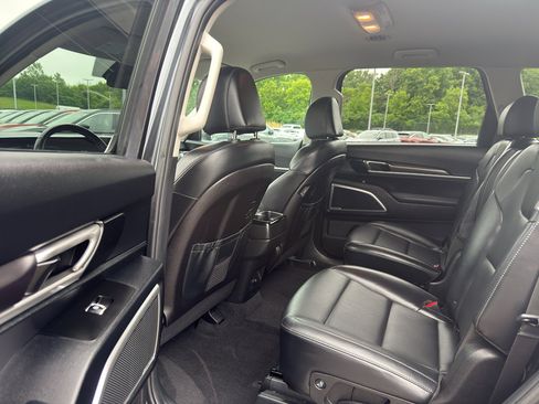 Used 2023 Kia Telluride S AWD/4WD image 29