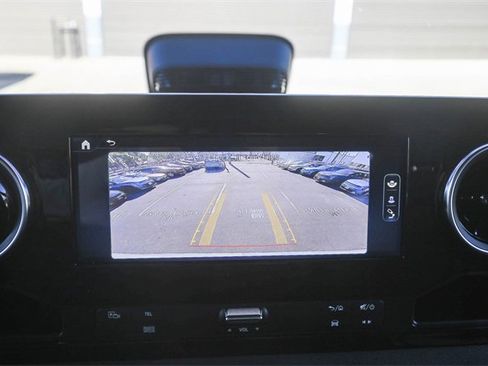 Used 2025 Mercedes-Benz Sprinter 2500 image 22