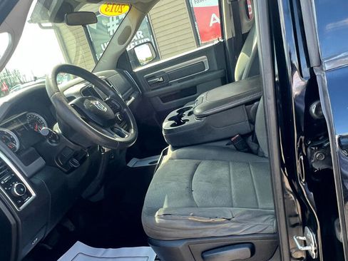 Used 2013 RAM 1500 Classic SLT image 9