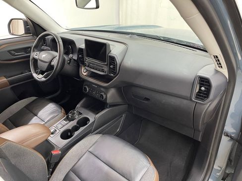 Used 2022 Ford Bronco Sport Outer Banks w/ Tech Package image 12