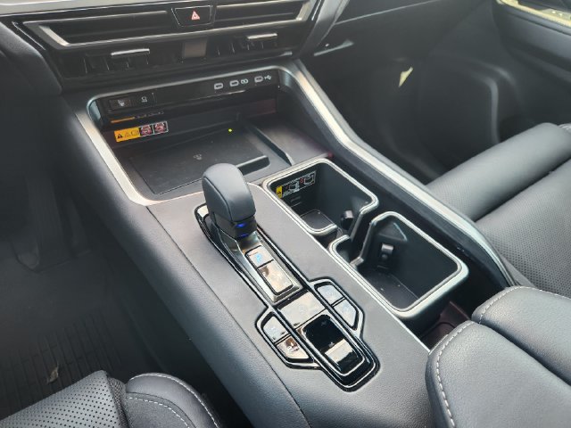 Used 2026 Lexus TX 350 AWD w/ Technology Package image 18