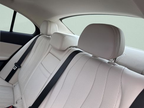 Certified 2025 Mercedes-Benz E 350 Sedan image 21
