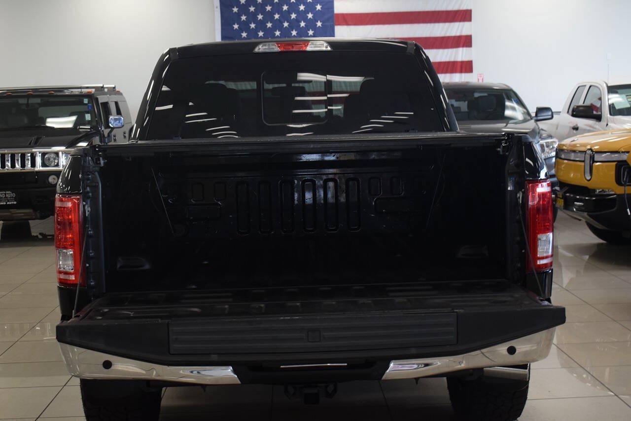 Used 2016 Ford F150 XLT AWD/4WD image 11