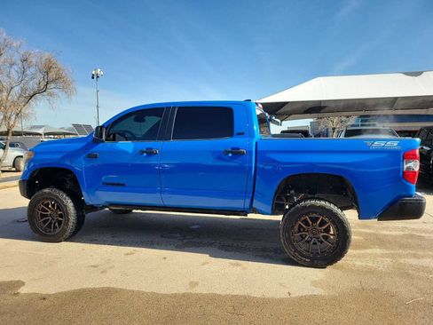 Used 2020 Toyota Tundra SR5 image 3