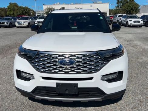 Used 2022 Ford Explorer Platinum w/ Equipment Group 601A image 22