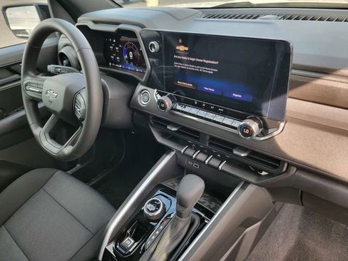 New 2026 Chevrolet Colorado Trail Boss AWD/4WD image 17