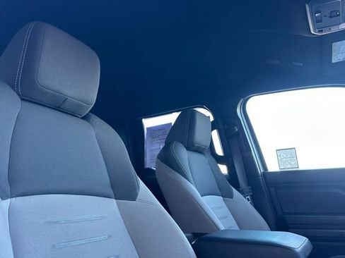 Used 2024 Toyota Tacoma 4x4 Double Cab image 18