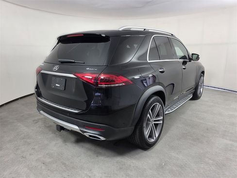 Used 2022 Mercedes-Benz GLE 450 4MATIC image 4