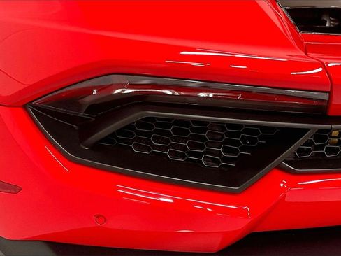 Used 2017 Lamborghini Huracan LP 580-2 image 30