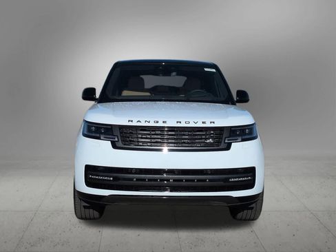 New 2026 Land Rover Range Rover Long Wheelbase SE AWD/4WD image 9