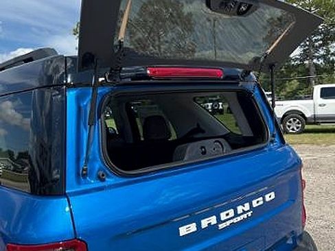 New 2025 Ford Bronco Sport Outer Banks w/ Sasquatch Outer Banks Package AWD/4WD image 10