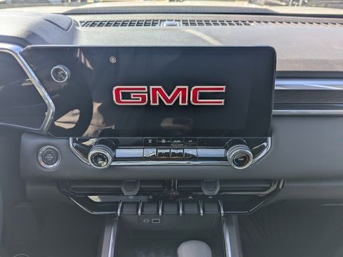 New 2026 GMC Canyon Elevation image 23