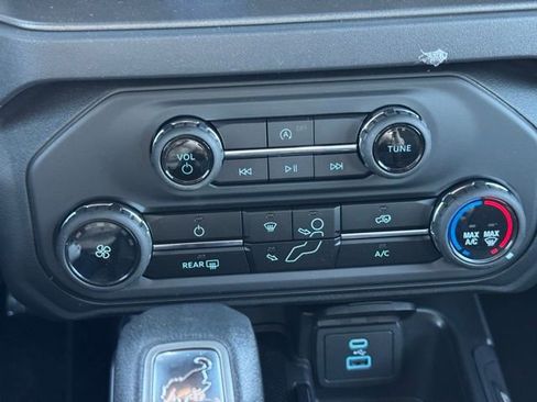 New 2025 Ford Bronco 4-Door w/ Sasquatch Package image 34