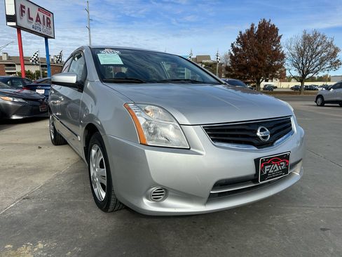 Used 2011 Nissan Sentra 2.0 S image 1