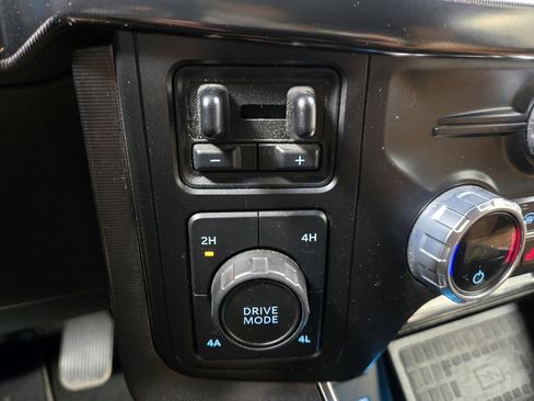 Used 2021 Ford F150 Platinum w/ Equipment Group 701A High image 21