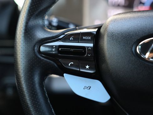Used 2023 Hyundai Elantra N image 30