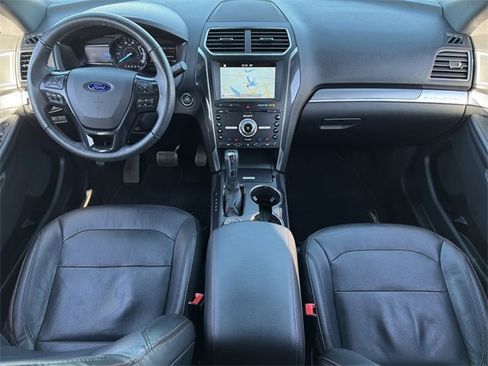 Used 2018 Ford Explorer Sport w/ Equipment Group 401A image 10