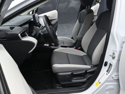 Used 2024 Toyota Corolla LE FWD image 23