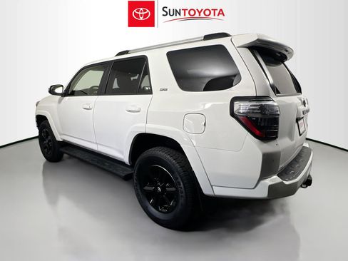 Used 2024 Toyota 4Runner SR5 Premium AWD/4WD image 6