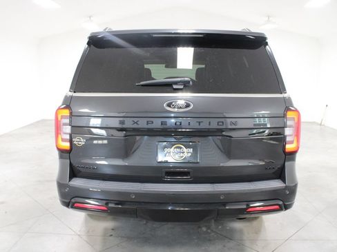 Used 2023 Ford Expedition Max Limited AWD/4WD image 8