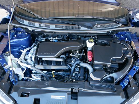 Used 2022 Nissan Rogue Sport SL w/ Premium Package image 21