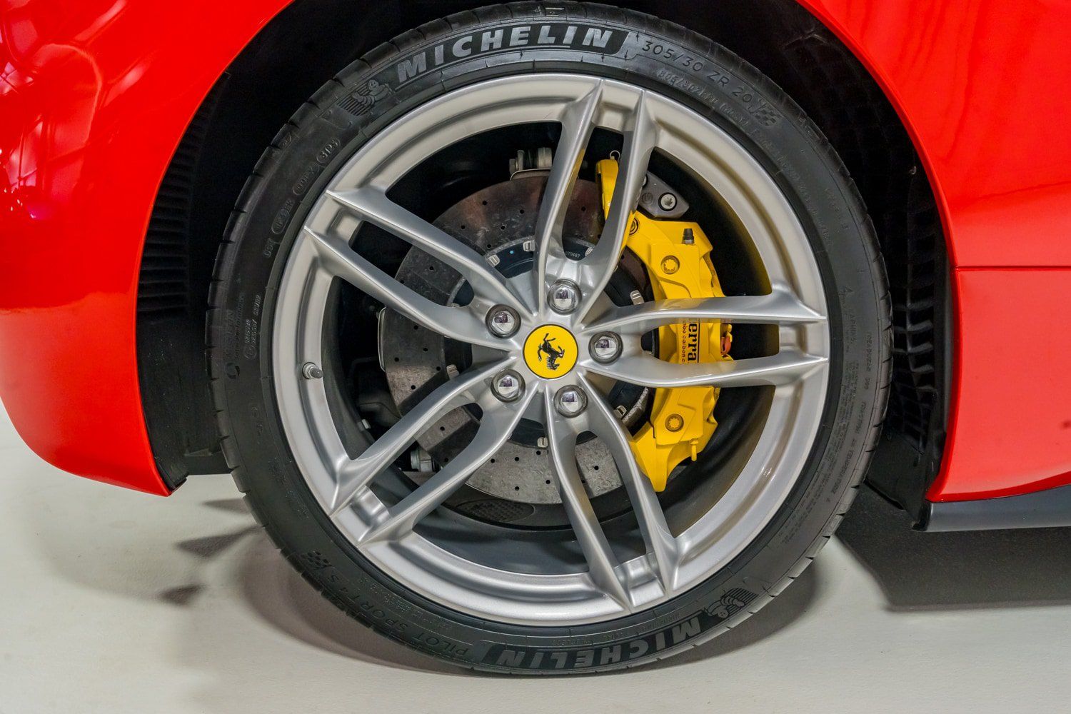 Certified 2017 Ferrari 488 Spider RWD image 24