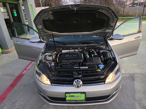 Used 2015 Volkswagen Golf S FWD image 59
