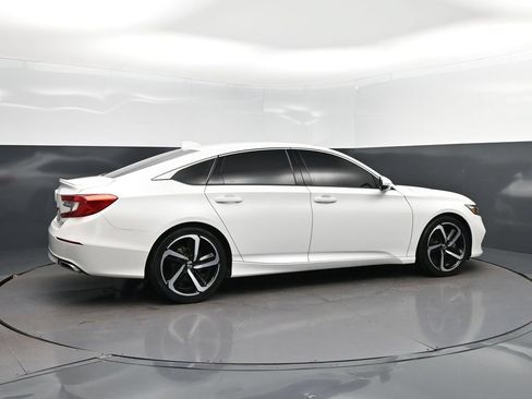 Used 2019 Honda Accord Sport image 8