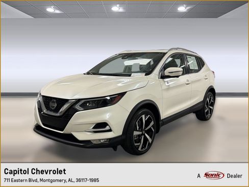 Used 2021 Nissan Rogue Sport SL w/ Premium Package AWD/4WD image 1