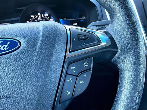 Used 2024 Ford Edge Titanium image 16