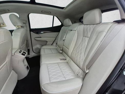 Used 2023 Buick Envision Avenir AWD/4WD image 22
