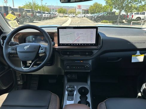 New 2026 Ford Bronco Sport Outer Banks w/ Outer Banks Tech Package+ AWD/4WD image 21