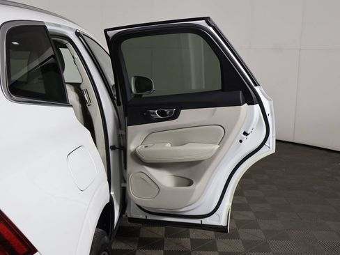 Used 2023 Volvo XC60 B5 Plus w/ Protection Package Premier AWD/4WD image 24