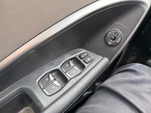 Used 2018 Hyundai Santa Fe Sport image 21