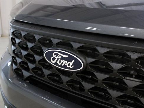 New 2026 Ford Maverick XLT w/ XLT Luxury Package image 31