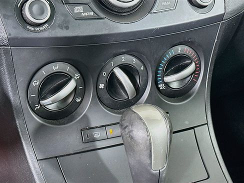 Used 2012 MAZDA MAZDA3 s Touring FWD image 22