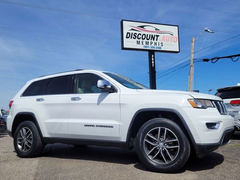 Used 2017 Jeep Grand Cherokee Limited AWD/4WD image 7