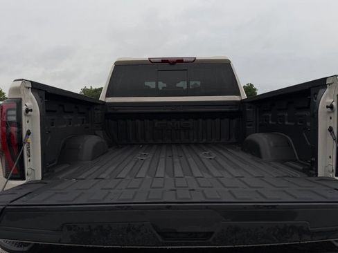 Used 2026 GMC Sierra 2500 AT4X AWD/4WD image 10