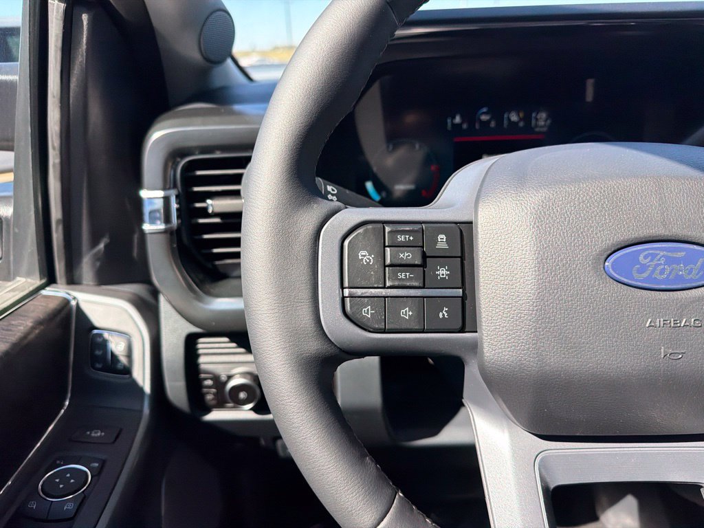 New 2027 Ford F350 Lariat w/ Lariat Premium Package AWD/4WD image 17