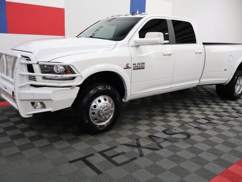 Used 2018 RAM 3500 Laramie w/ Sport Appearance Group AWD/4WD image 2